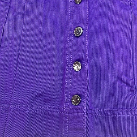 Married to the Mob Purple Pleated Mini Skirt NWT Size M Y2K Streetwear Button - Picture 3 of 16